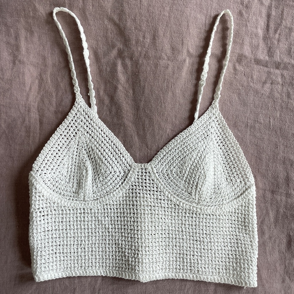 ZARA crochet knit cropped tank top / size M
